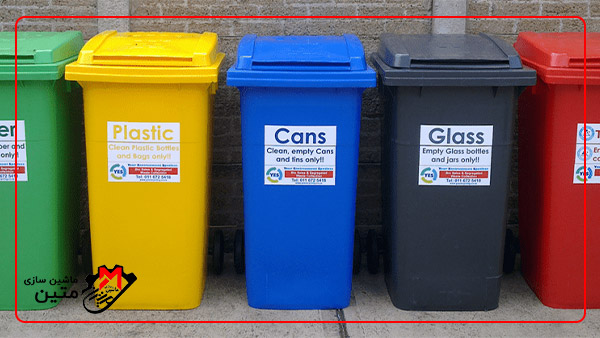 چندین سطل اشغال برای بازیافت انواع زباله